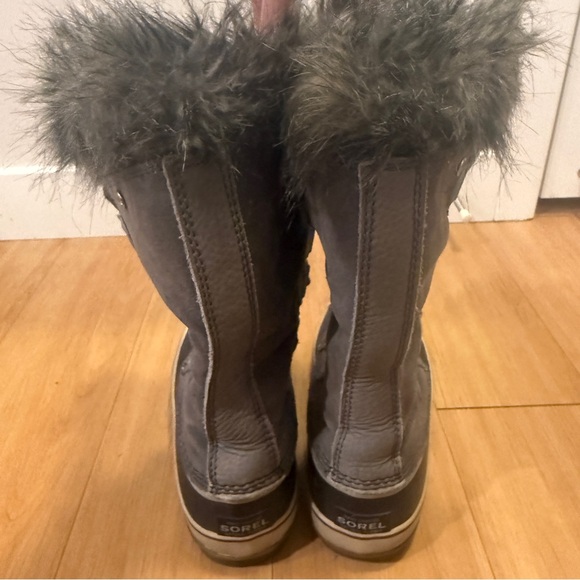 Sorel Joan of Arctic Waterproof Snow Boots - Picture 5 of 11